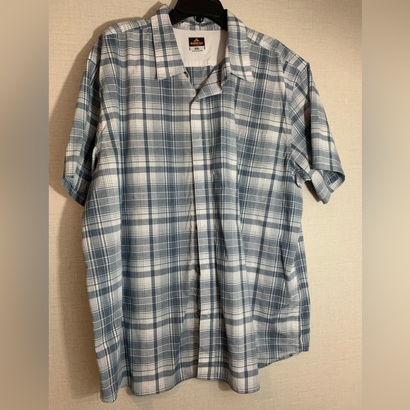 Men’s button up shirt - Picture 1 of 4